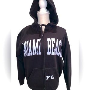 PACIFIC & CO BLACK UNISEX HOODIE! NWT! EXCELLENT CONDITION!!